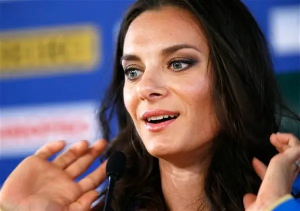 Isinbayeva condena muestras de apoyo a comunidad gay