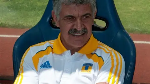 Ricardo Ferretti rechaza dirigir al Tri