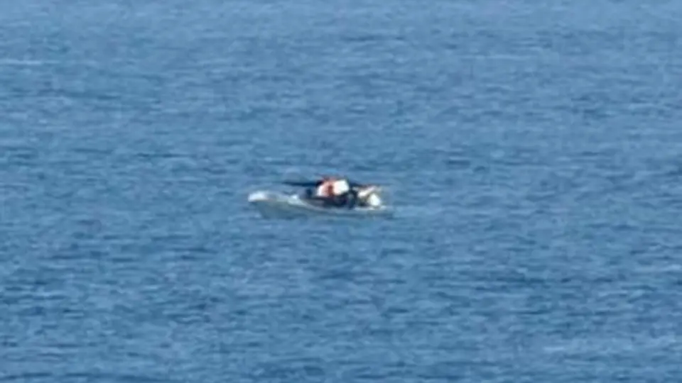 Hombre sobrevive 16 meses perdido en el mar
