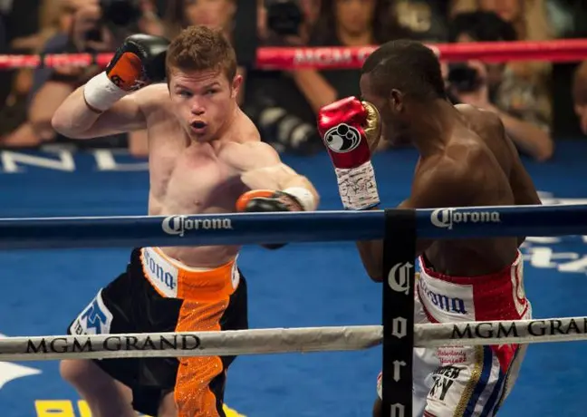 Canelo gana a Erislandy Lara por decisión dividida