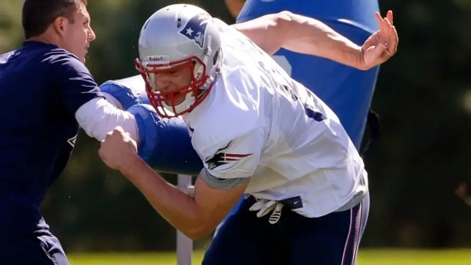 Gronkowski podría reaparecer ante Bucaneros