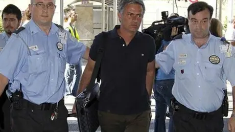 Mudanza gratis para Mourinho si deja al Madrid