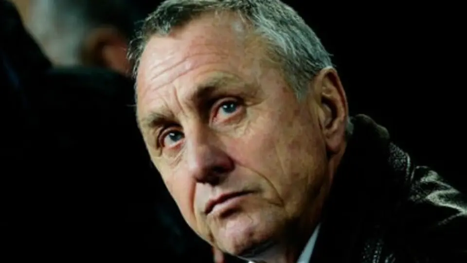 Cruyff critica la llegada de Neymar al Barcelona