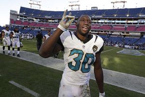 Jacksonville consigue su primer triunfo de la temporada