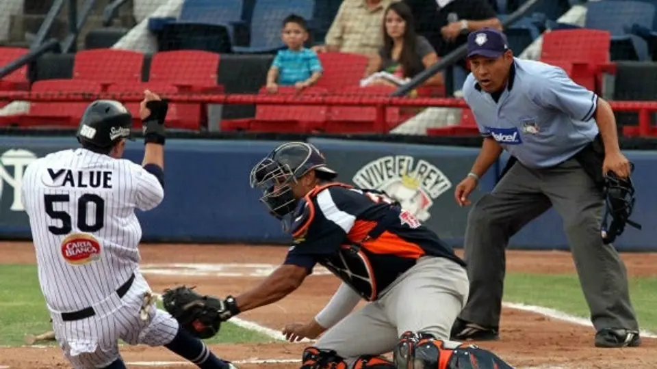 Comienza la Serie del Rey en Cancún