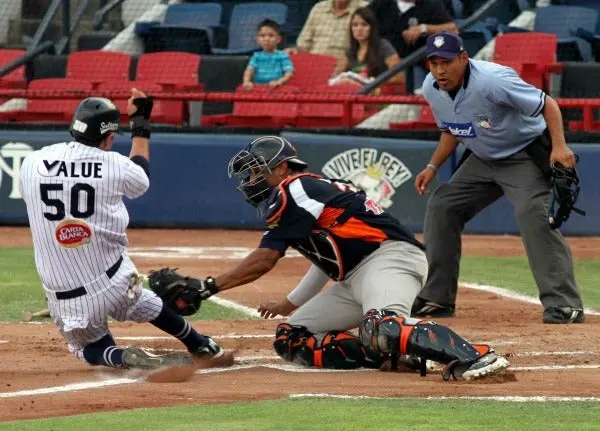 Comienza la Serie del Rey en Cancún