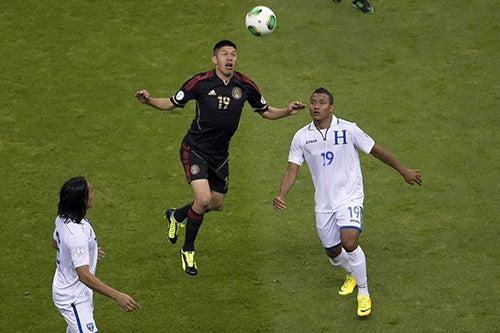 México atacando desde los primeros minutos | MEXSPORT