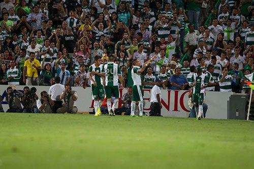 Cejas celebra el gol de la victora contra las Águilas | DANIEL GÁMEZ