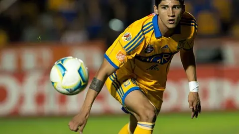Presidente de Tigres niega contacto de Chivas por Pulido