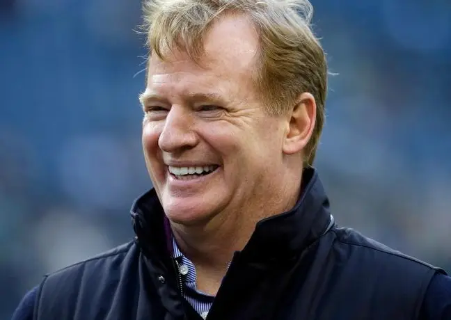 Comisionado de NFL gana más de 44 mdd en 2012