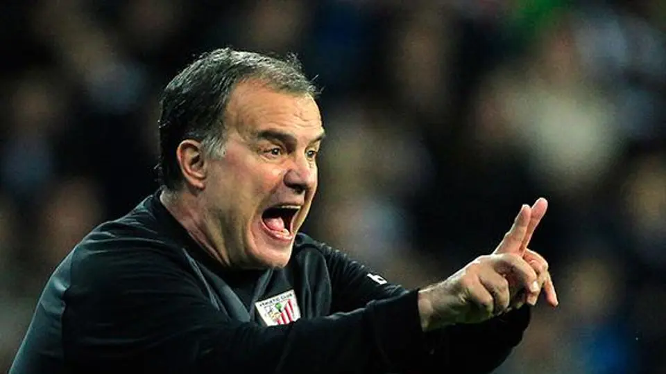 Bielsa rechaza ser DT de Rayados