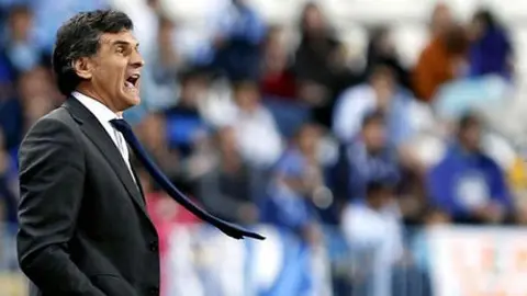 DT de Levante asegura que Navas aún pertenece al club