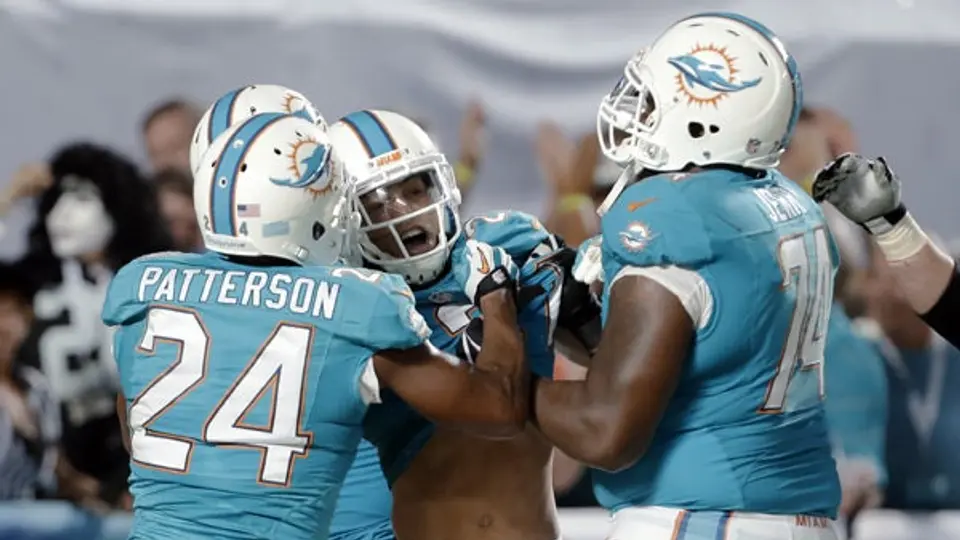 Con un safety en tiempo extra, Miami derrota a Cincinnati