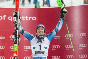 Henrik Kristoffersen logra su primera victoria en el Mundial de esquí