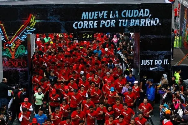 20 mil corredores, en 'We Run Nike' del DF
