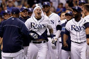 Tampa Bay evita la eliminación ante Boston