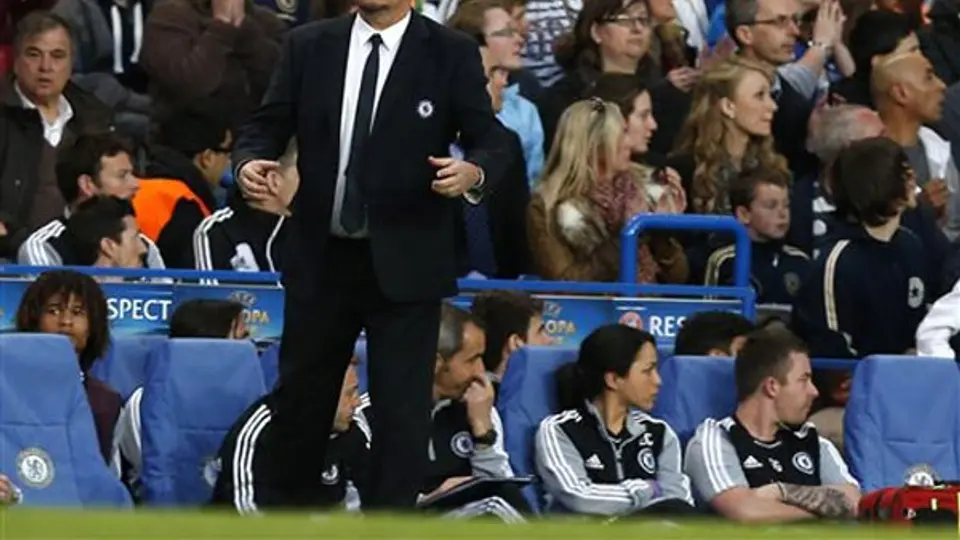 Benítez destaca nueva oportunidad de ganar un título con el Chelsea