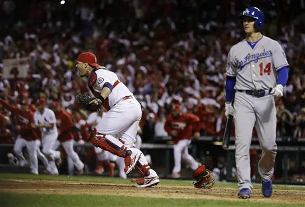 Cardenales van a la Serie Mundial tras derrotar a los Dodgers
