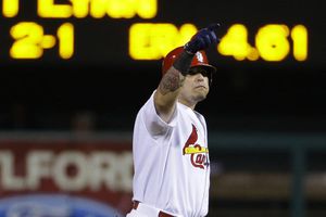 Yadier Molina se lleva su sexto Guante de Oro
