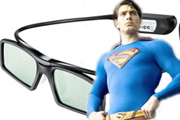Lentes de contacto dan visión telescópica de 'Superman'