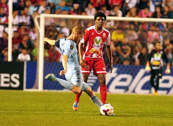 Real Esteli cayó en casa 0-2 ante Sporting KC con goles de Dwyer y Opara | MEXSPORT