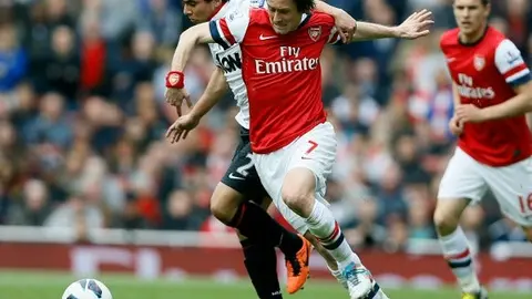 Arsenal empata con el campeón y cae al cuarto sitio