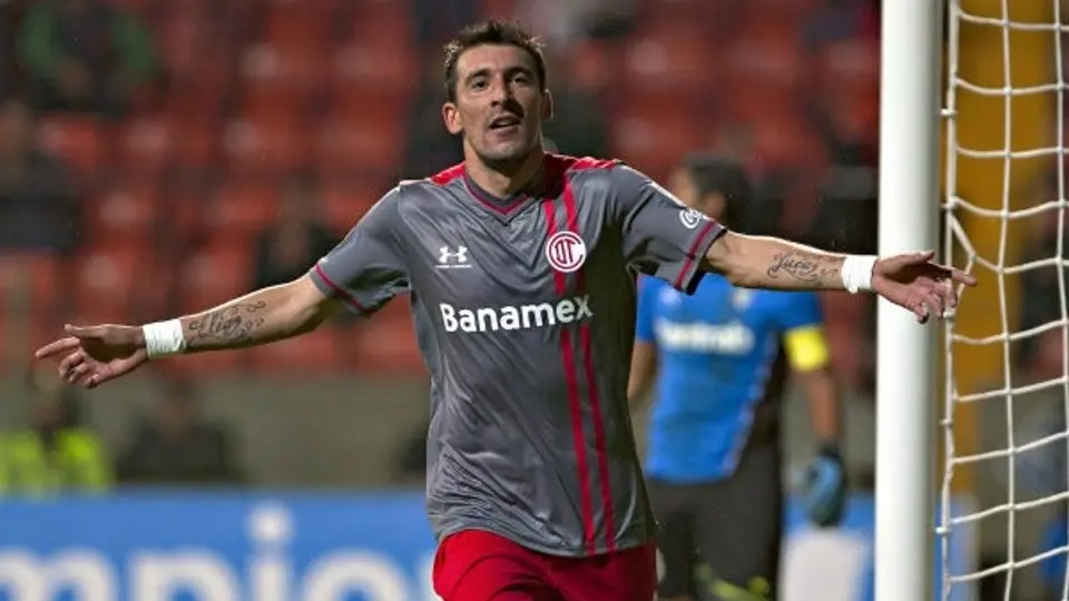 Toluca golea a Comunicaciones y avanza a la siguiente ronda