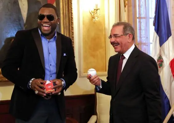 Presidente dominicano recibe visita de 'Big Papi'