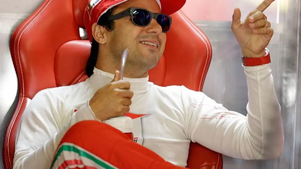 'Fernando Alonso y Raikkonen chocarán en Ferrari': Massa