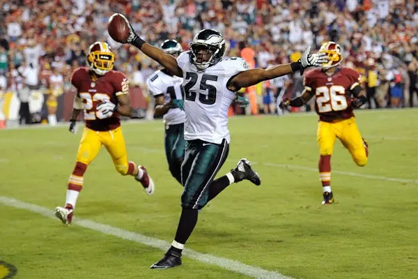 Washington reacciona tarde ante Filadelfia