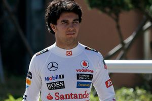 Checo Pérez reconoce que accidente en Japón fue su culpa