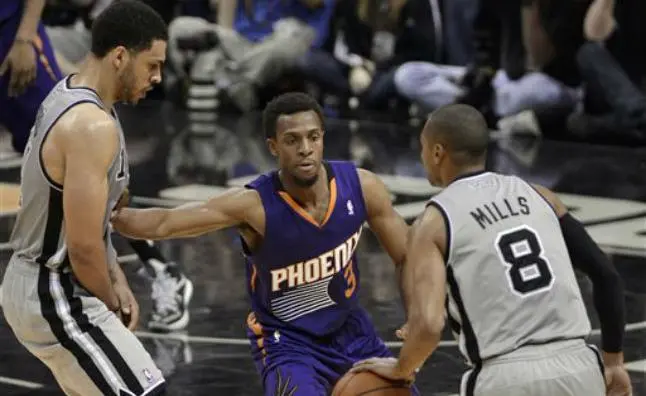 Spurs vencen a Suns y amarran mejor marca de la temporada