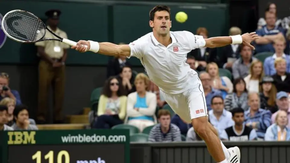 Djokovic accede a Cuartos de Final de Wimbledon