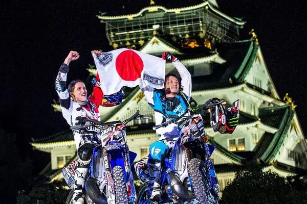 Red Bull X-Fighters debuta en Japón