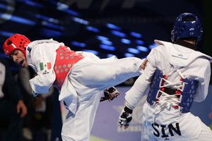 Uriel Adriano se clasifica a 'Semis' en el Mundial de TKD