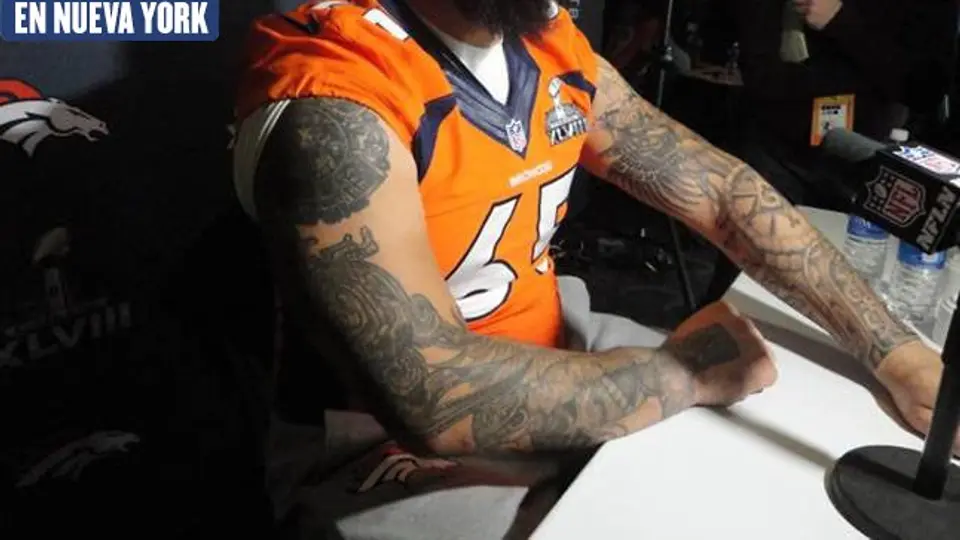 Louis Vasquez muestra herencia 'azteca' en tatuajes