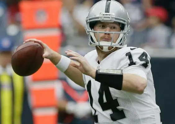 Raiders propina octava derrota consecutiva a Texanos