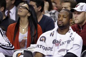 Spoelstra espera contar con Wade para este domingo