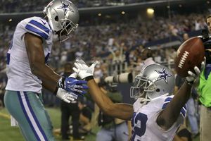 Dallas recupera terreno frente a Pieles Rojas