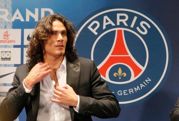 Cavani brindó sus primeras palabras con el conjunto parisino | AP