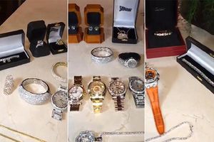 Mayweather presume su colección de joyas