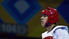 Uriel Adriano avanza a Octavos en Mundial de TKD