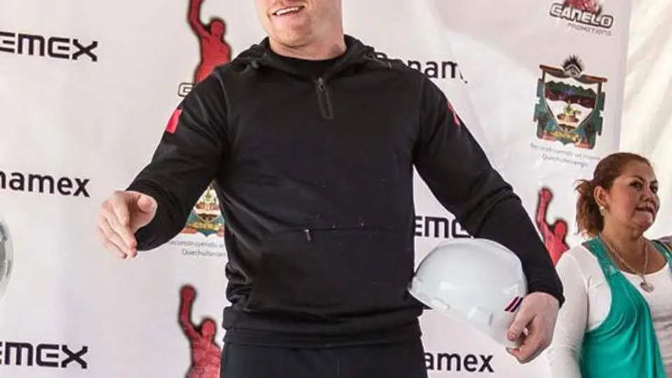 Canelo regresaría frente a Angulo en marzo
