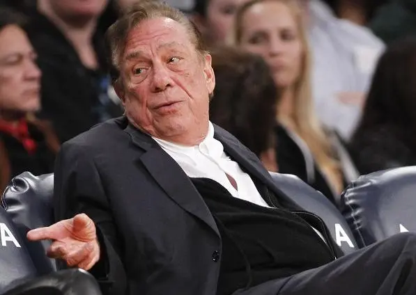 Sterling testifica en el juicio sobre los Clippers