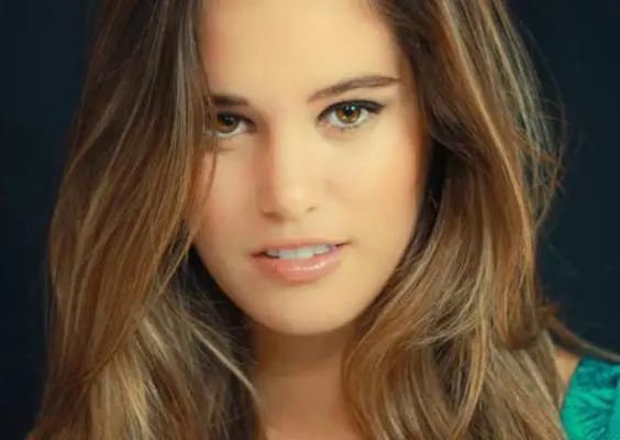 Jocelyn Burgardt, la nueva novia de Cavani
