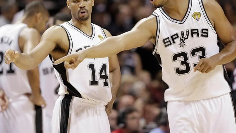 Spurs toma ventaja en las Finales de la NBA