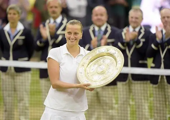Kvitova conquista su segundo Wimbledon ante Bouchard