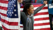 Williams, primera atleta con preseas en Juegos de verano e invierno