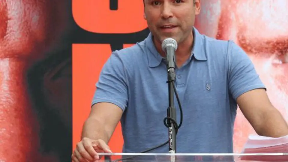 Oscar de la Hoya busca renovar su empresa