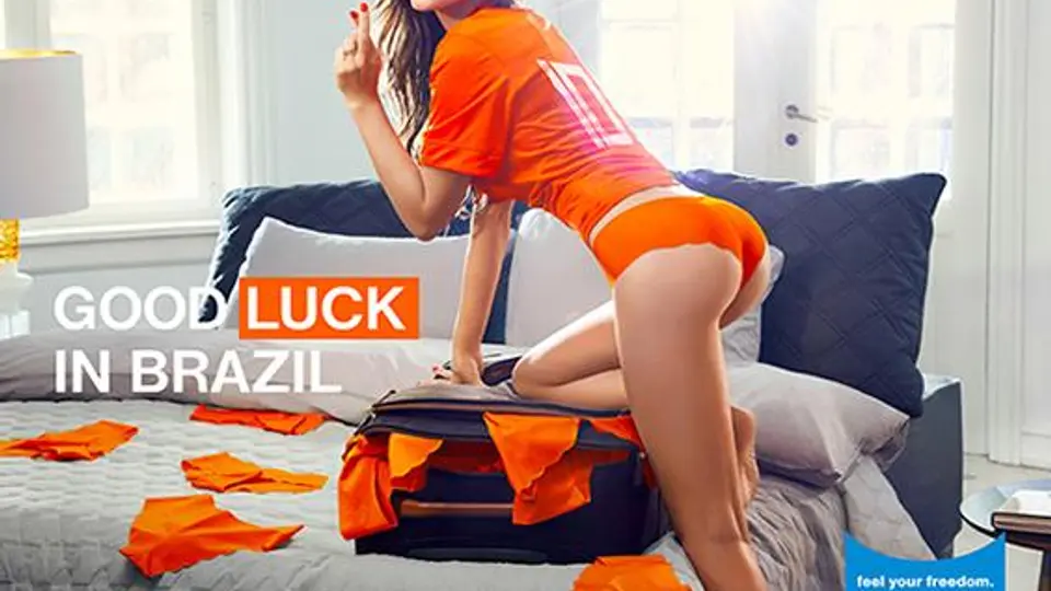 Yolanthe Cabau, 'el amuleto de la Orange'